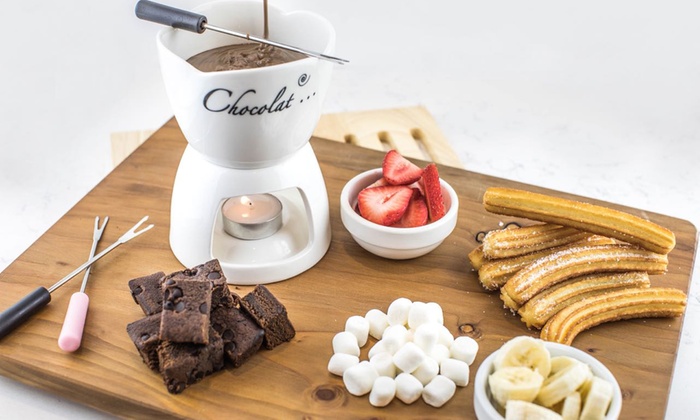 Up to AED 200 Toward Food and Drink at Churros Cafe, Marina Mall (Up to 52% Off)